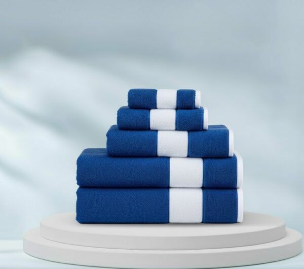 Locaste-decent-towel-blue